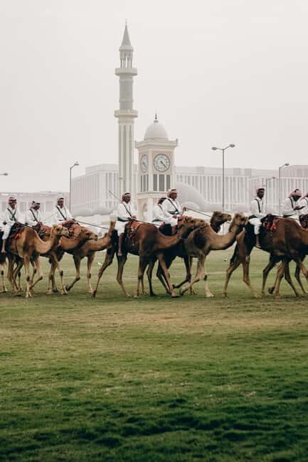 Doha: Visit Souq Waqif, Katara, Pearl, Museum, Cornishe - Key Points