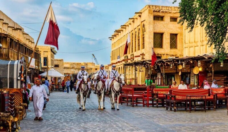 Doha Walking Tour: Souq Waqif, Katara Village & Harbour - Key Points