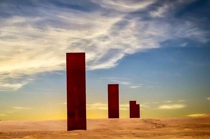 Doha: West Coast Tour Sculpture,Camel Racing Track Rock Formation - A Detailed Look at the West Coast Tour: What to Expect