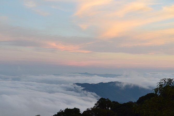 Doi Inthanon at afternoon and Hiking - Key Points
