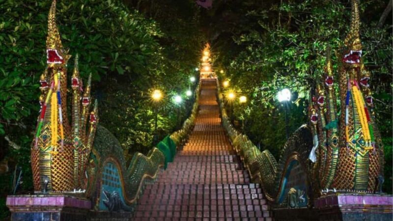 Doi Suthep & Wat Umong: Spiritual Tour from Chiang Mai - Climbing Doi Suthep: Breathtaking Views and Architectural Marvels