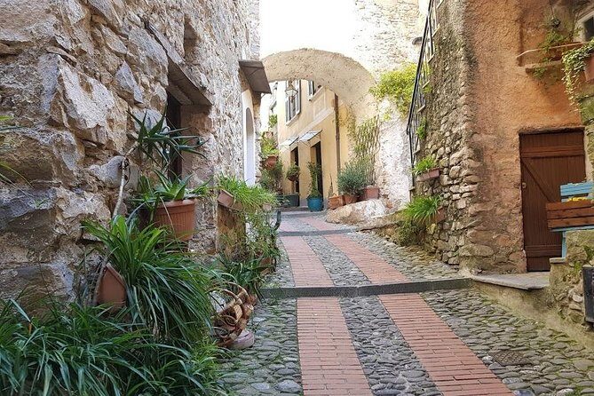 DOLCEACQUA & THE NERVIA VALLEY - The home of Rossese wine and Monet's beloved bridge - Key Points