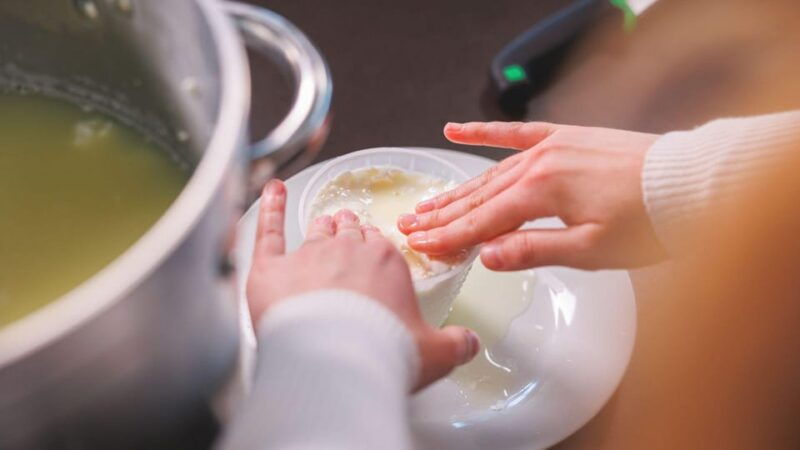 dolianova-visit-and-workshop-in-a-cheese-factory