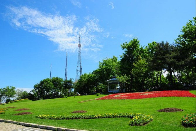 dolmabace-palace-bosphorus-boat-tour-eyup-sultan-mosque-tour