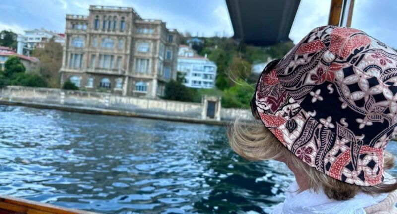 dolmabahce-palace-and-boat-tour