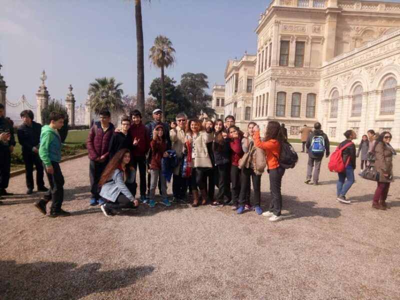 dolmabahce-palace-and-boat-tour