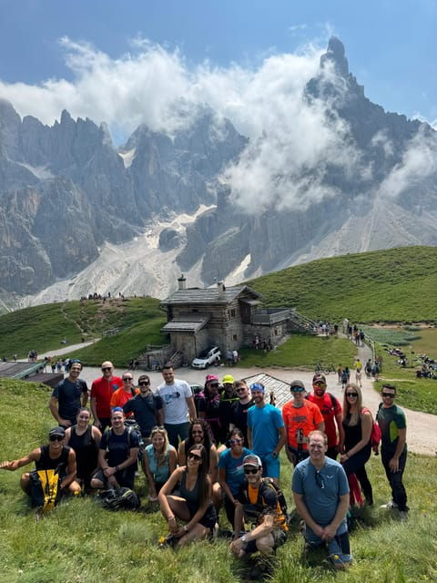 dolomites-trekking-in-the-mountains