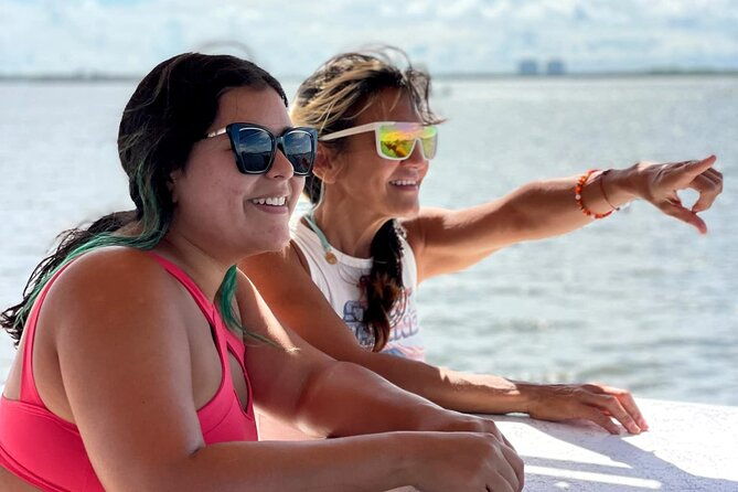 dolphin-and-shelling-cruise-tour-at-fort-myers-beach