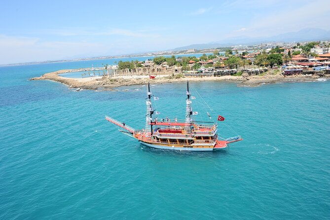 dolphin-island-boat-tour