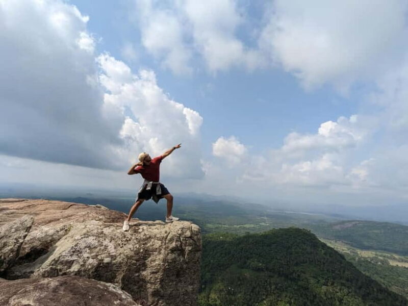 Dolukanda Hiking Adventure  Healing Rock of Aristhana - Key Points