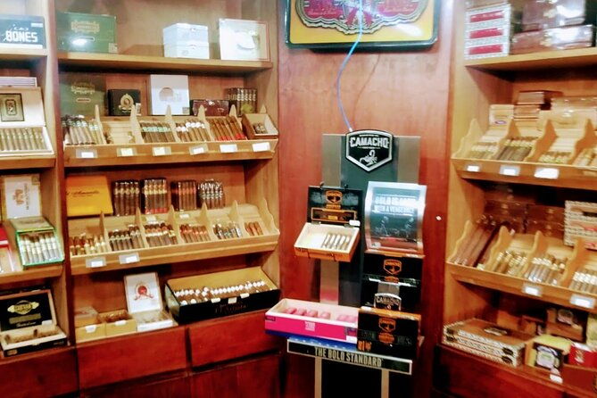 don-lucas-cigars-factory-store-and-souvenirs-guided-tour