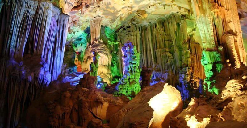 Dong Hoi: Explore Paradise Cave & Phong Nha Cave with Lunch - Key Points