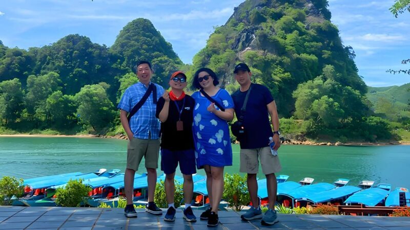 Dong Hoi: Explore Paradise Cave & Phong Nha Cave with Lunch - Frequently Asked Questions