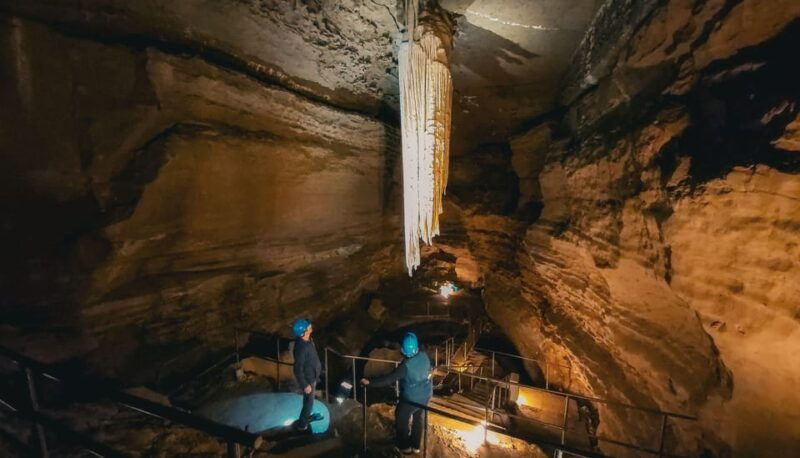 doolin-cave-tour-experience-europes-largest-stalactite
