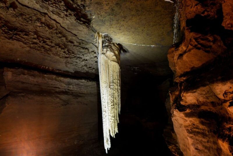 doolin-cave-tour-experience-europes-largest-stalactite