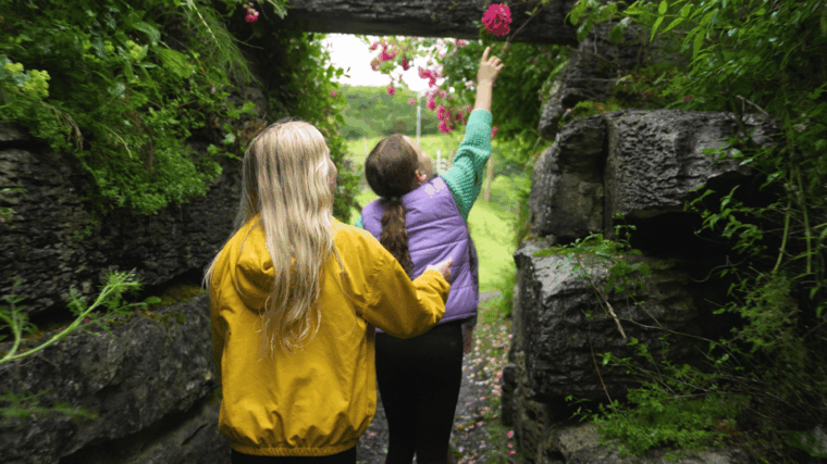doolin-cave-tour-experience-europes-largest-stalactite