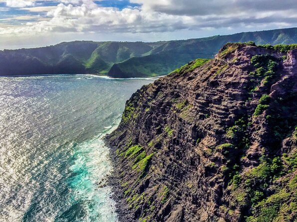 Doors Off West Maui and Molokai 45 minute Helicopter Tour - FAQs