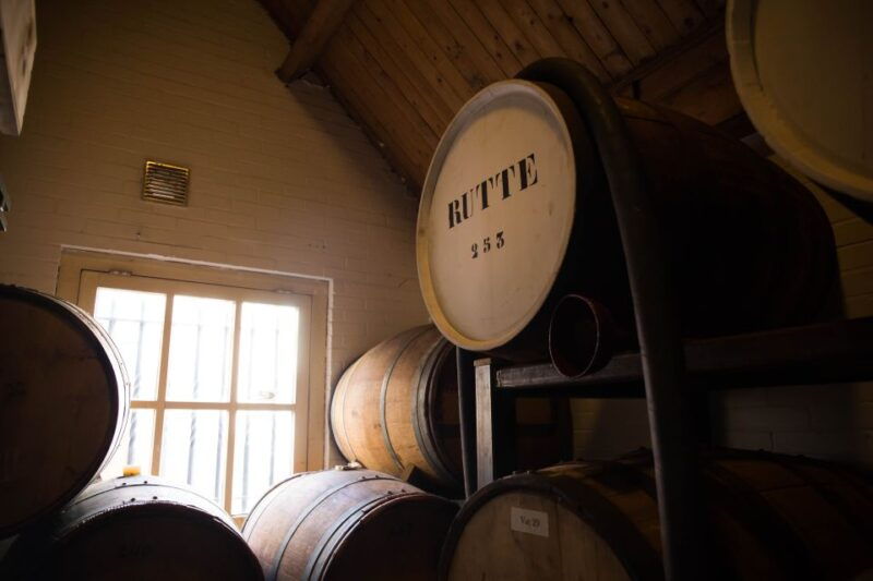 dordrecht-distillery-tour-with-dutch-gin-genever-tasting