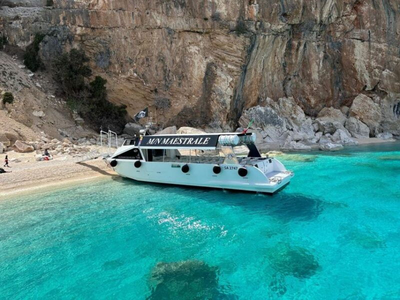 dorgali-cala-luna-boat-trip