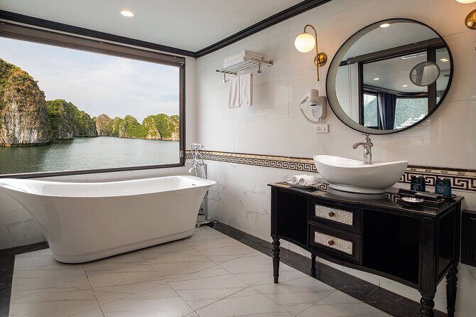 Doris 5 Star Cruise 2 Days 1 Night(Ha Long Bay+Lan Ha Bay) - What Makes This Cruise Worthwhile