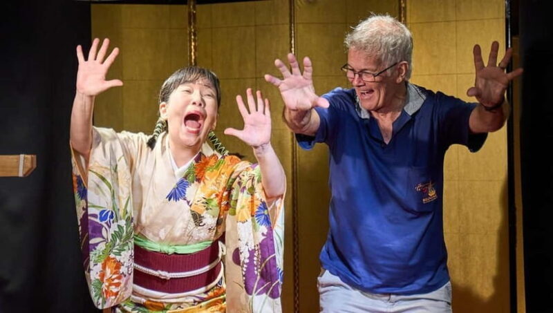 Dotonbori: English Rakugo & Tsugaru Shamisen Show & Workshop - A Closer Look at the Experience
