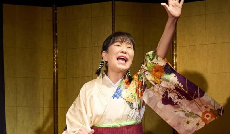 Dotonbori: English Rakugo & Tsugaru Shamisen Show & Workshop - Who Will Love This Experience?