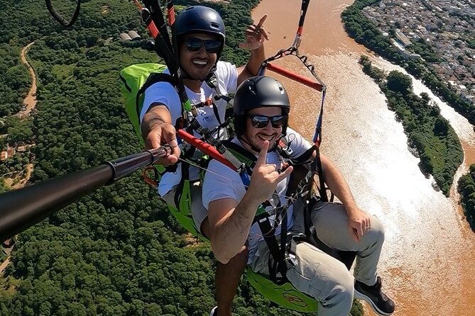double-paragliding-flight-in-valadares