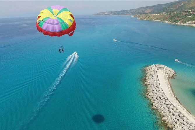 double-parasailing-flight-to-tropea-in-small-group