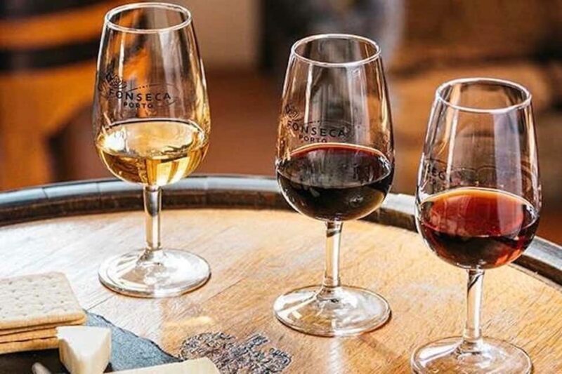 Douro from Porto: vintage tasting in a secret wine estate - A Closer Look at the Douro Experience