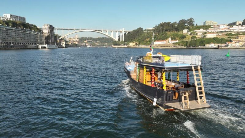 douro-river-2-hour-glimpse-cruise-on-a-classic-boat