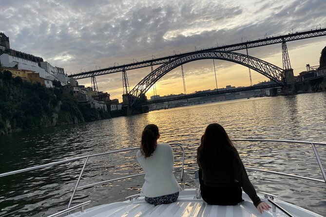 douro-tour-on-a-private-yacht-in-porto