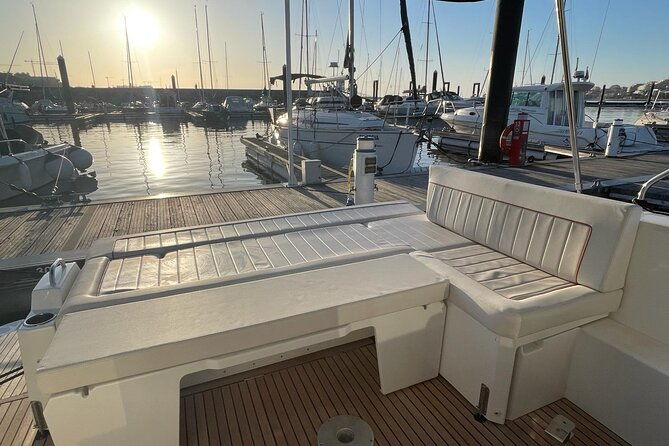 douro-tour-on-a-private-yacht-in-porto