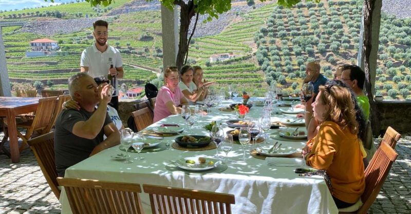 douro-vallado-luxury-walking-picnic-and-wine-tasting
