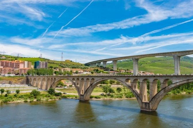 douro-valley-cruise-porto-to-pinhao-breakfast-lunch-and-tasting
