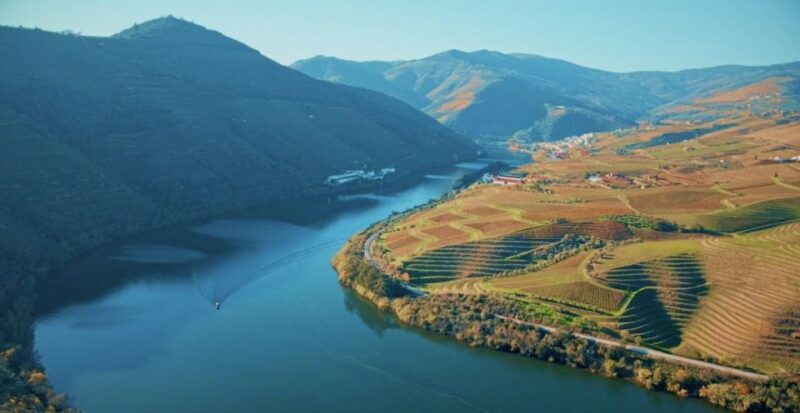 douro-valley-private-airplane-tour-around-the-river-douro