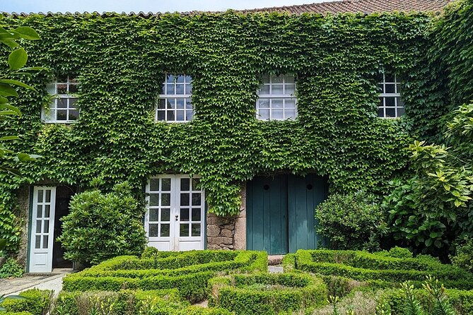 douro-valley-private-tour-2-farms-lunch-boat-trip