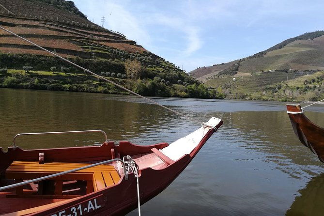douro-valley-real-small-group-tour-wine-tasting-lunch-boat