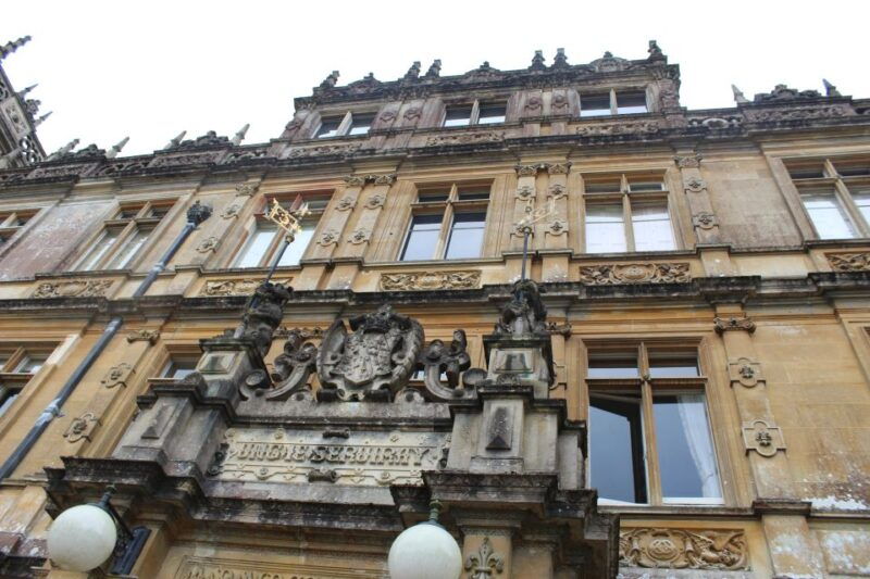 downton-abbey-and-village-small-group-tour-from-london-2