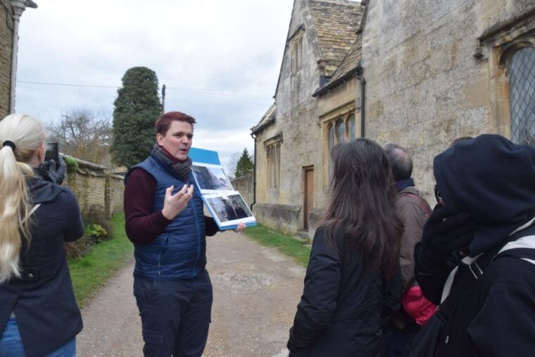 downton-abbey-and-village-small-group-tour-from-london-2