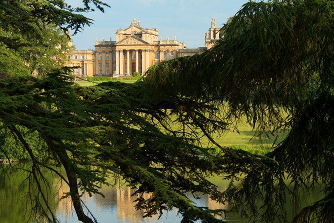 downton-abbey-sites-cotswolds-and-blenheim-palace-from-london