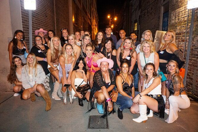 downtown-austin-vip-bar-club-crawl