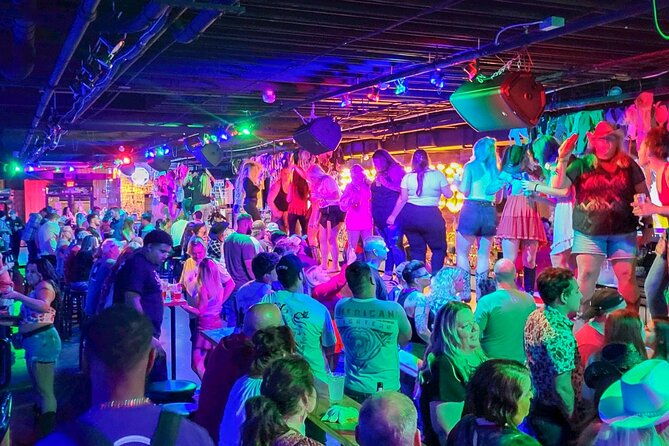 downtown-austin-vip-bar-club-crawl