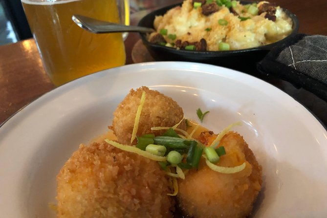 downtown-charleston-food-tour
