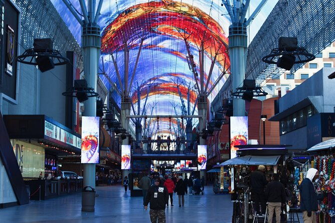 downtown-las-vegas-fremont-street-experience-private-tour