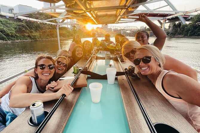 downtown-nashville-pedal-pontoon-boat-cruise-with-captain
