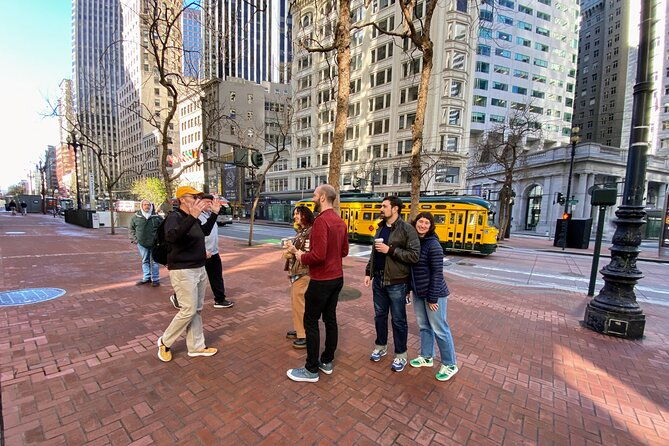 downtown-sf-architecture-tour-with-sfmoma-entry