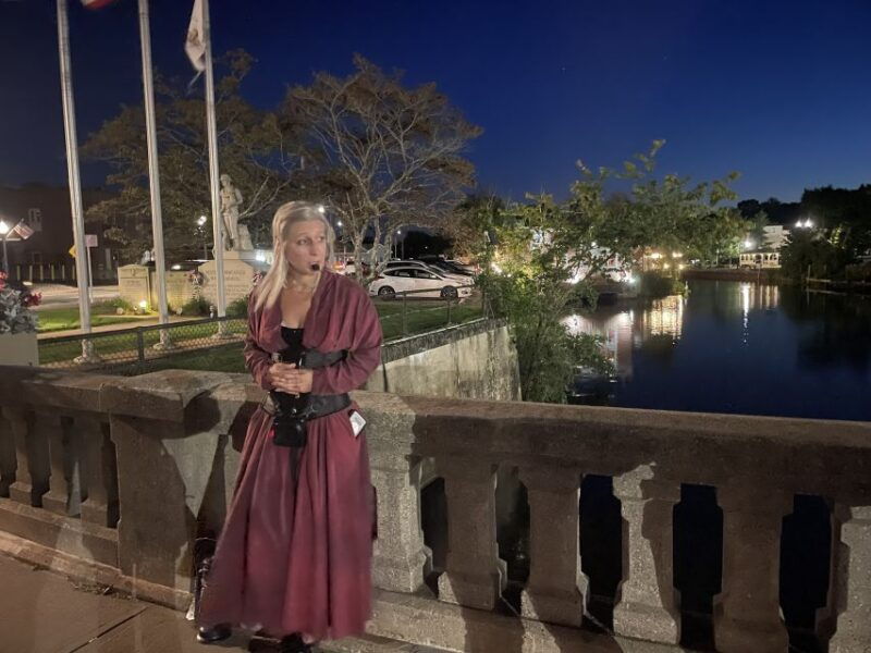 downtown-westerly-ghost-tour-3