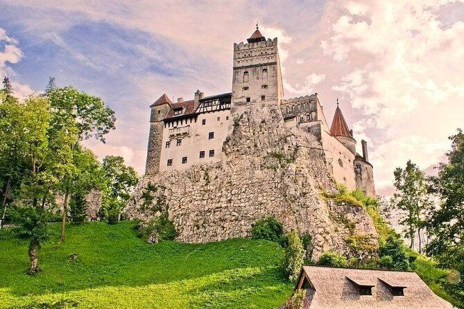 dracula-castle-peles-castle-brasov-private-tour-from-buchare