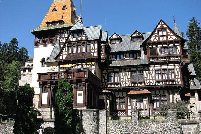 dracula-castle-peles-castle-brasov-private-tour-from-bucharest