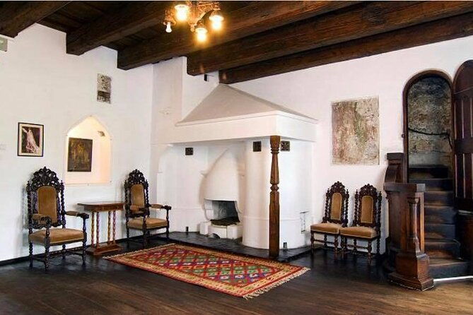 draculas-castle-private-tour-with-peles-castle-and-brasov-city